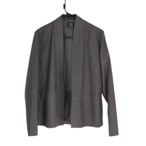 Eileen Fisher Lightweight Jacket Size Medium In Great Condition .